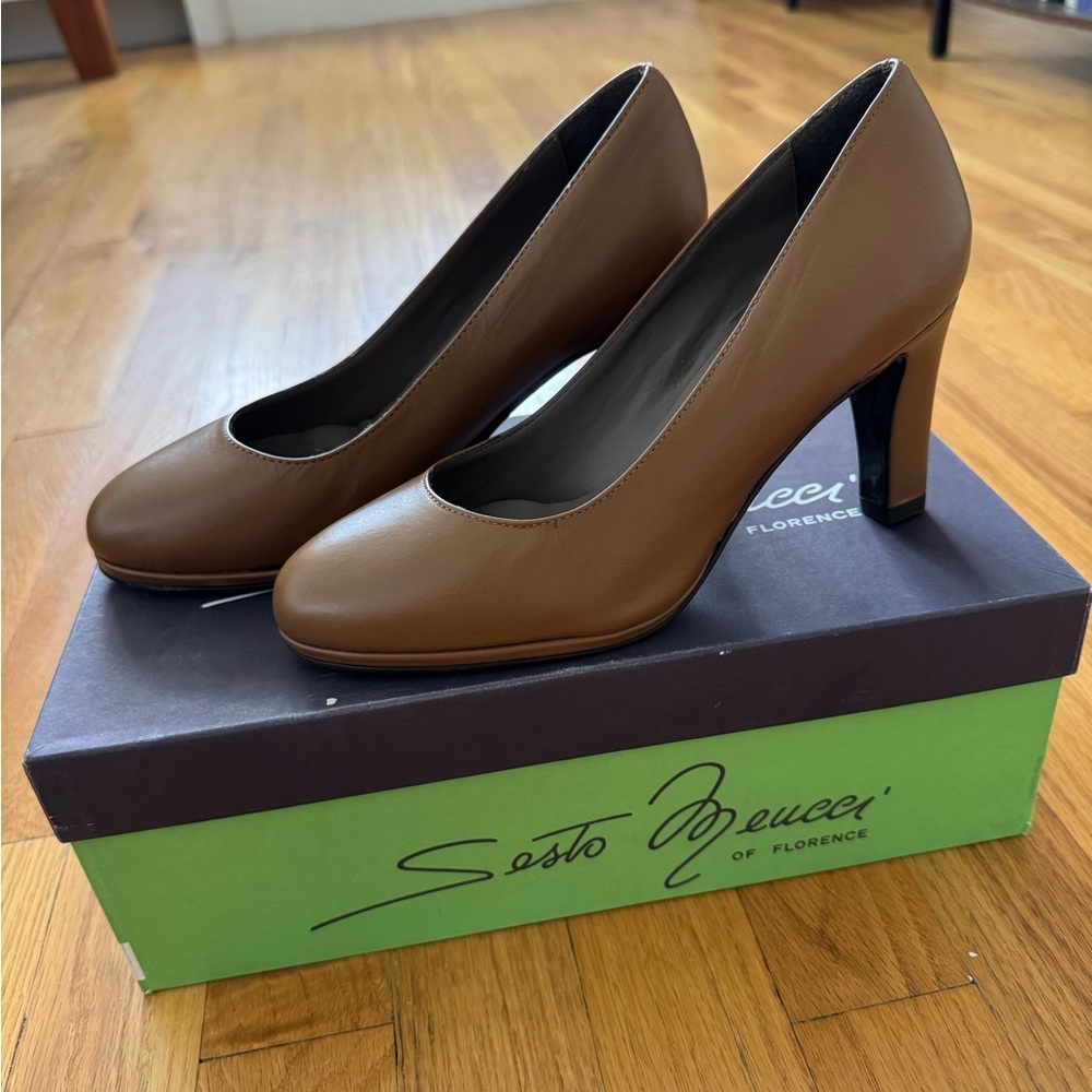 Sesto Meucci Tan Leather Heels